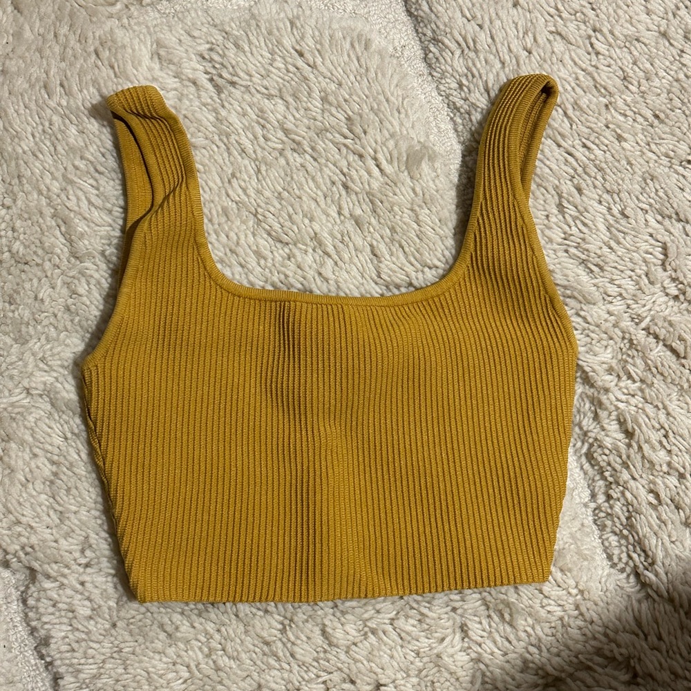 Babaton Ribbed Sculpt Knit LIKE NEW✨